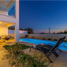 3 Bedroom Villa with Pool on Krk Island, Sleeps 6-8